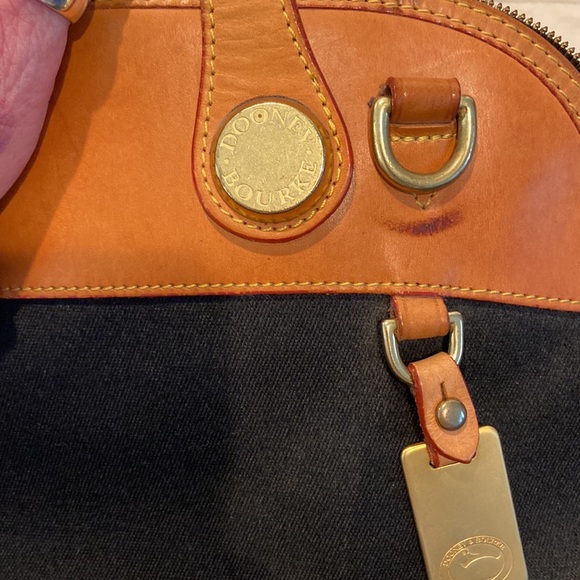 Dooney & Bourke. Original D&B leather & canvas satchel - Picture 8 of 10